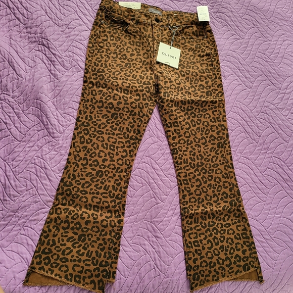 Bridget Crop High Rise Bootcut Jeans - Picture 6 of 12